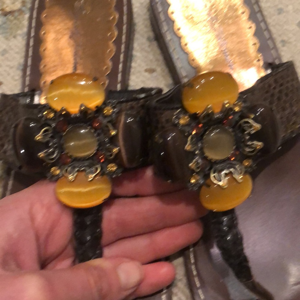 Sandals - Picture 4 of 7